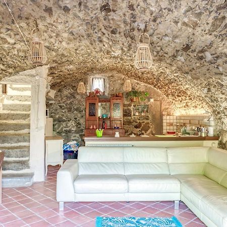 Maison Enchantee Capo di Ponte Екстериор снимка