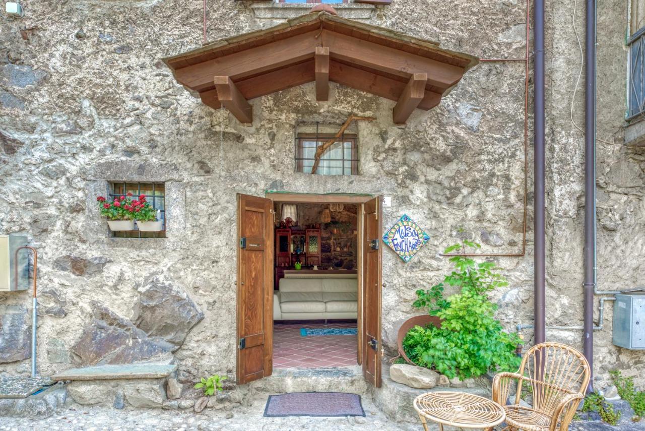 Maison Enchantee Capo di Ponte Екстериор снимка