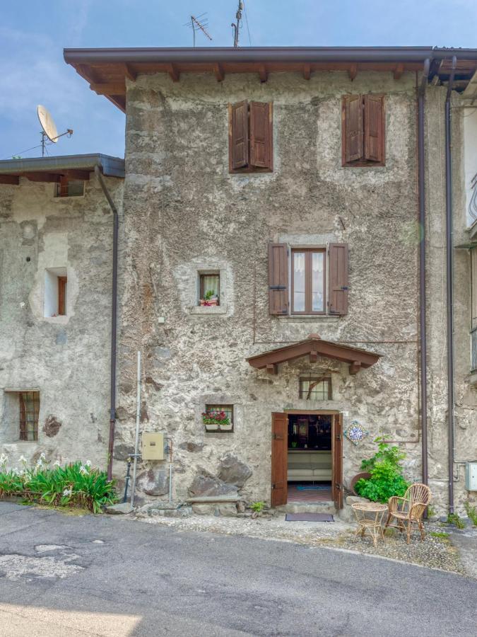Maison Enchantee Capo di Ponte Екстериор снимка