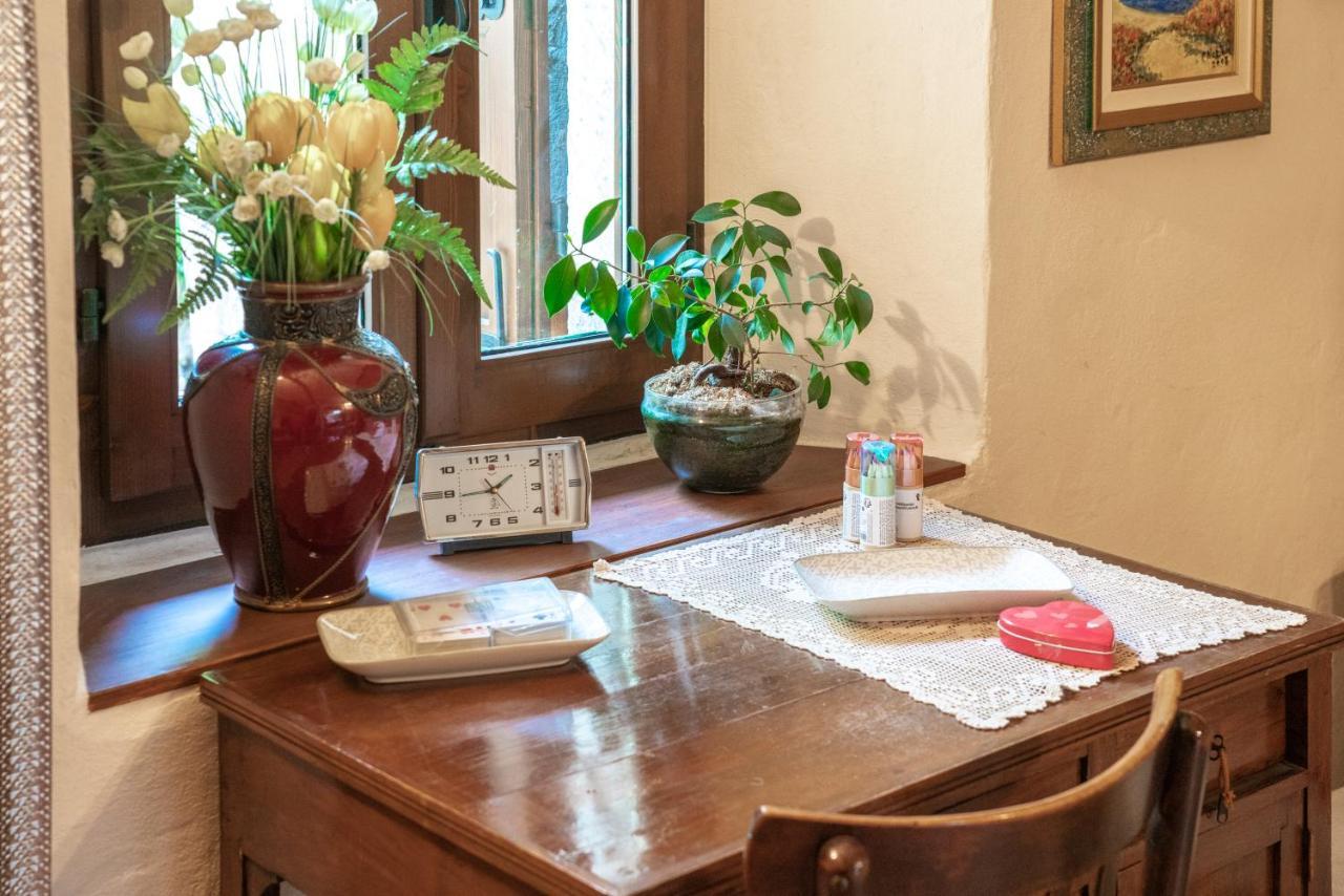 Maison Enchantee Capo di Ponte Екстериор снимка
